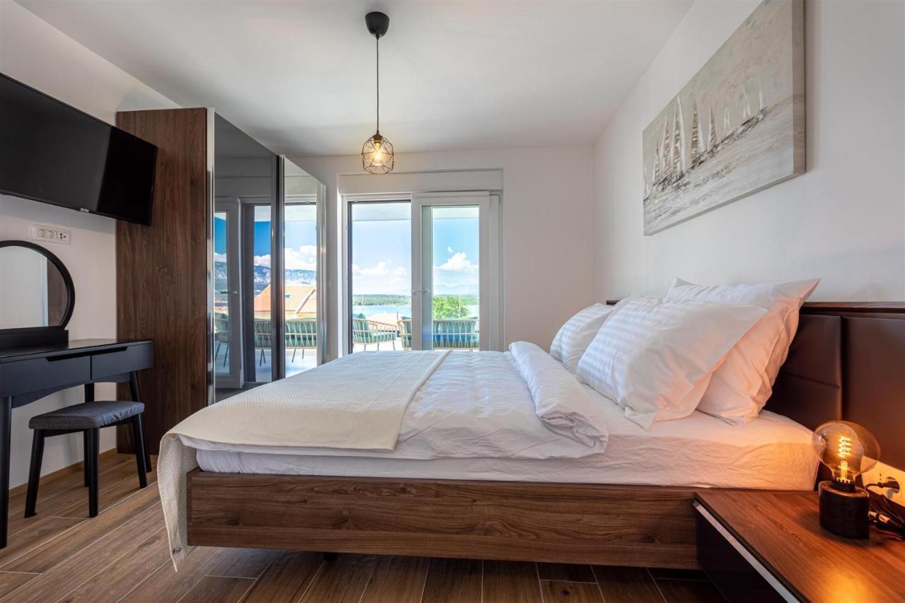 Villa Manhattan Добринь Экстерьер фото